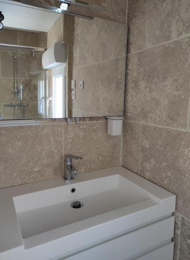 Apparts'Hotel La Ferme Du Gros Noyer Malaucène Dış mekan fotoğraf