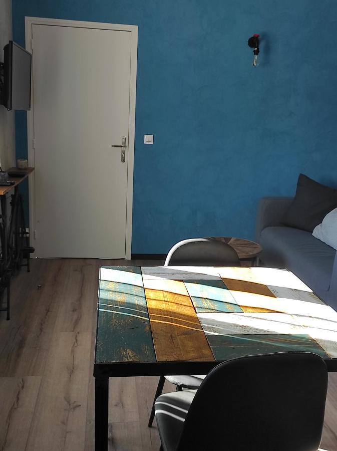 Apparts'Hotel La Ferme Du Gros Noyer Malaucène Dış mekan fotoğraf