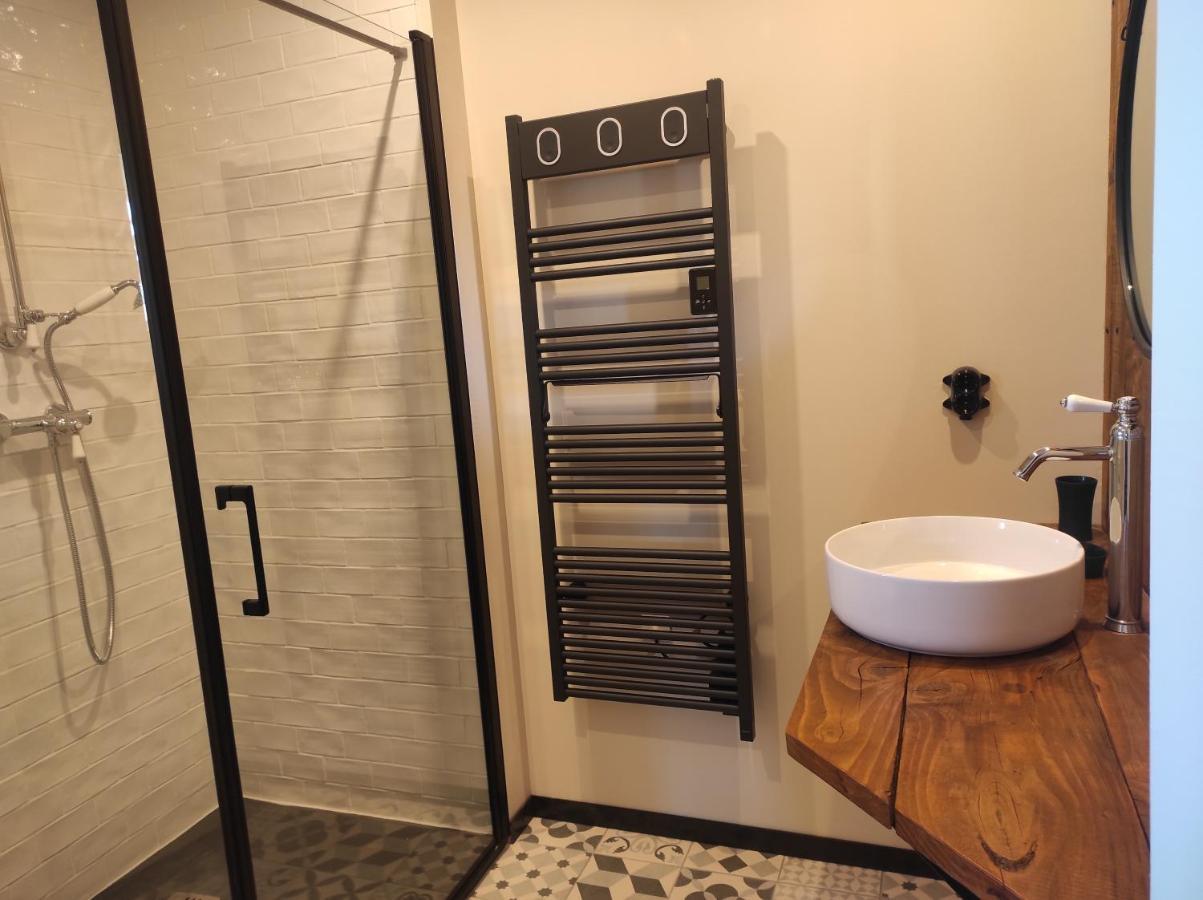 Apparts'Hotel La Ferme Du Gros Noyer Malaucène Dış mekan fotoğraf